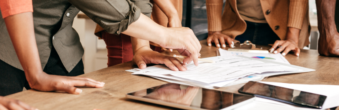 L’intégration de l’analyse prédictive dans le contrôle de gestion sociale : anticiper les tendances et les besoins futurs.